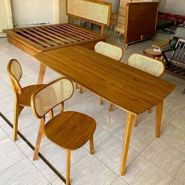 kursi cafe kayu